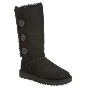 UGG Bailey Button Triplet II
